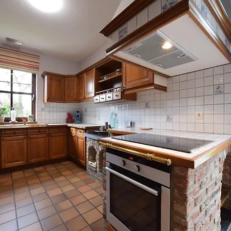 Charming In Noville * Luzery