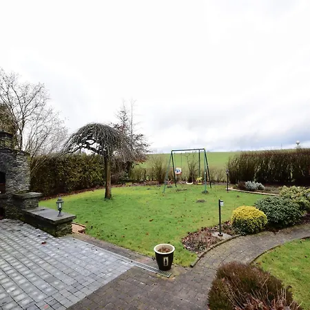 Charming In Noville Vakantiehuis