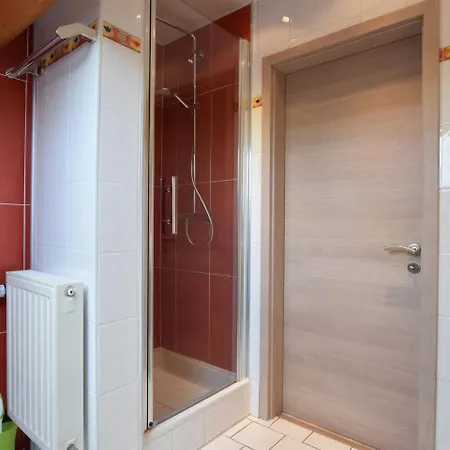 Сasa de vacaciones Cozy In Noville With Private Terrace Luzery