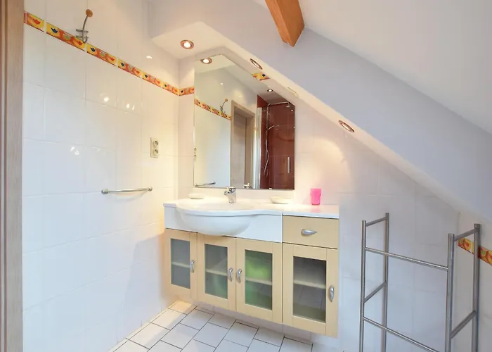 Charming In Noville Luzery